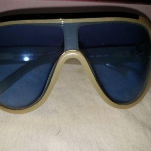 EUC DKNY shield sunglasses